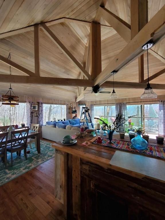 Treehouse Cathedral In Blue Ridge Mountains, Nc Burnsville Exterior foto